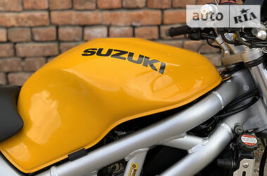Мотоцикл Без обтекателей (Naked bike) Suzuki SV 650 2000 в 