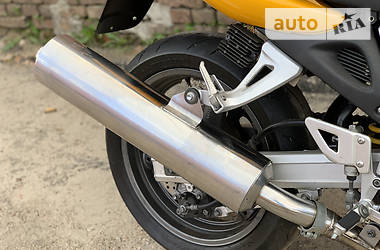 Мотоцикл Без обтекателей (Naked bike) Suzuki SV 650 2000 в 