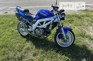 Мотоцикл Без обтекателей (Naked bike) Suzuki SV 650 2003 в 