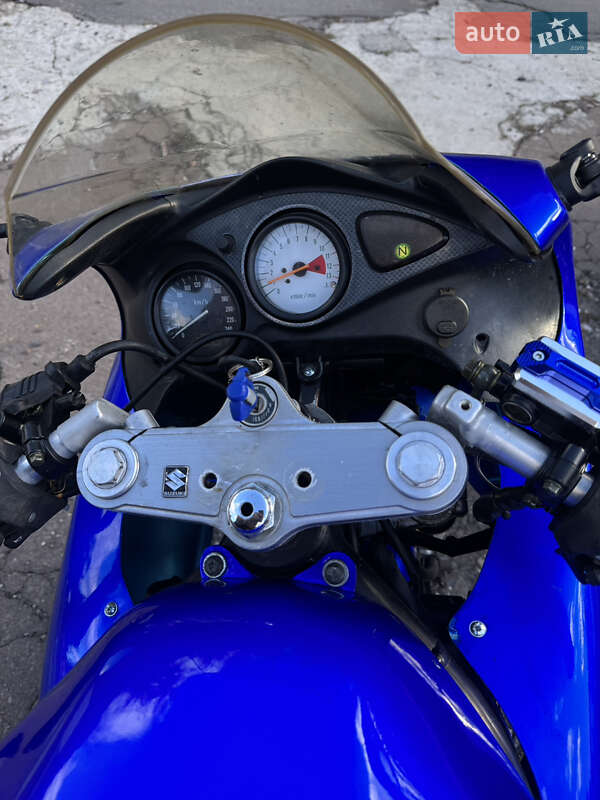 Мотоцикл Спорт-туризм Suzuki SV 650 2005 в Киеве фото 4 Мотоцикл Спорт-туризм Suzuki SV 650 2005 в Киеве