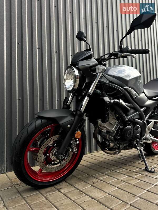 Мотоцикл Без обтікачів (Naked bike) Suzuki SV 650 2023 в Одесі