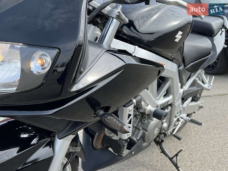 Спортбайк Suzuki SV 650S 2006 в Києві
