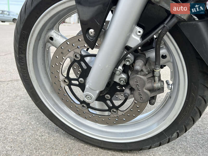 Спортбайк Suzuki SV 650S 2006 в Києві
