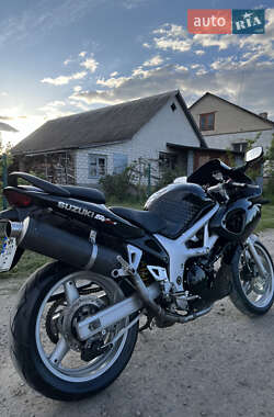Мотоцикл Спорт-туризм Suzuki SV 650S 1999 в 