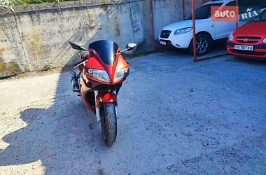 Спортбайк Suzuki SV 650S 2006 в  фото 11 Спортбайк Suzuki SV 650S 2006 в