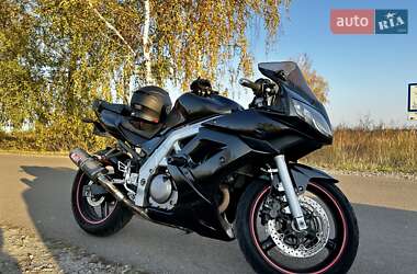 Спортбайк Suzuki SV 650SF 2008 в Киеве