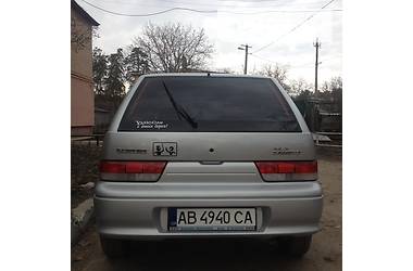 Хэтчбек Suzuki Swift 2003 в 