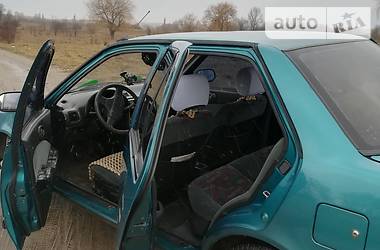 Седан Suzuki Swift 1997 в Бердичеве