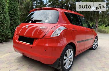 Хетчбек Suzuki Swift 2017 в 