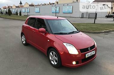 Хэтчбек Suzuki Swift 2006 в Киеве