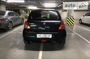 Хетчбек Suzuki Swift 2008 в 