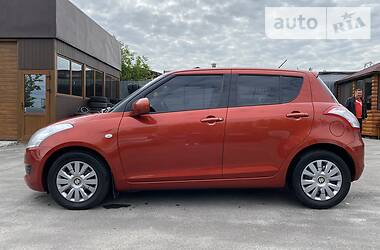 Хетчбек Suzuki Swift 2011 в 