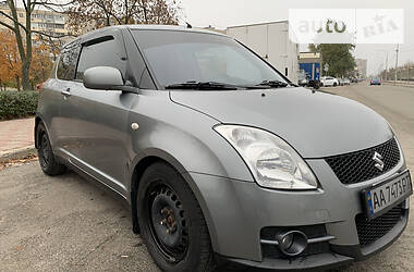 Купе Suzuki Swift 2011 в Киеве