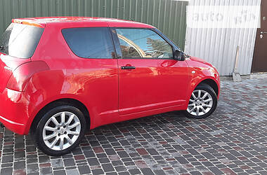 Купе Suzuki Swift 2006 в 