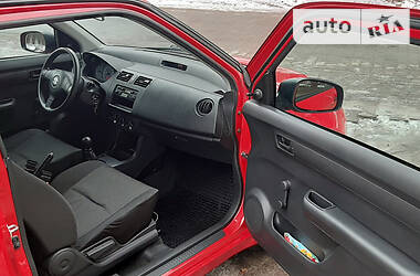 Купе Suzuki Swift 2006 в 
