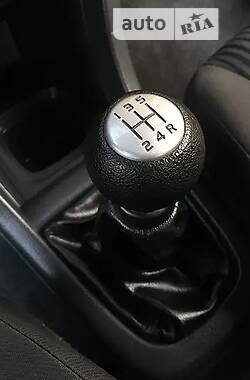 Хетчбек Suzuki Swift 2011 в 