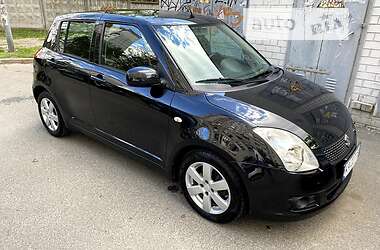 Хэтчбек Suzuki Swift 2008 в Киеве