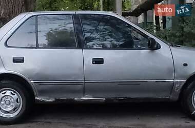 Седан Suzuki Swift 1995 в 