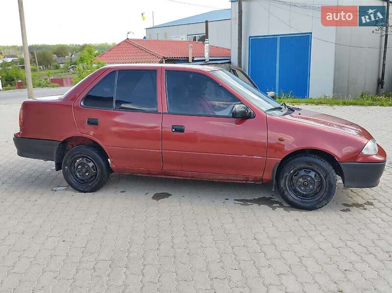 Купе Suzuki Swift 1993 в Сокирянах