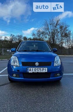 Хэтчбек Suzuki Swift 2006 в Запорожье