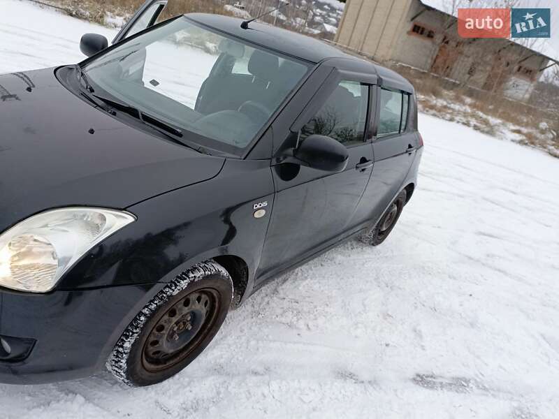 Хетчбек Suzuki Swift 2008 в Мерефа
