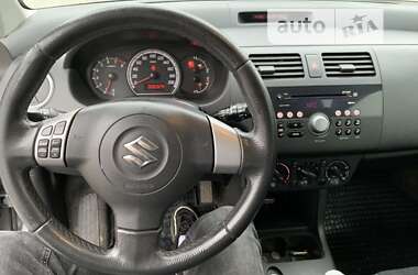 Хетчбек Suzuki Swift 2008 в Чернівцях