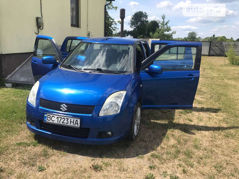Хетчбек Suzuki Swift 2006 в 