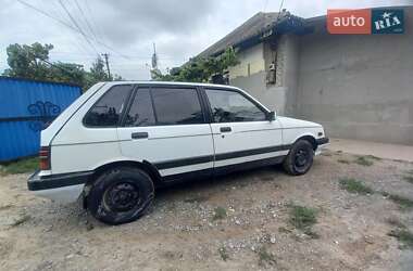 Хэтчбек Suzuki Swift 1988 в Кельменцах