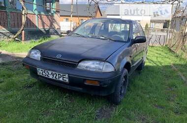 Седан Suzuki Swift 1991 в Іршаві