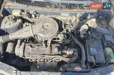 Седан Suzuki Swift 1994 в Одесі