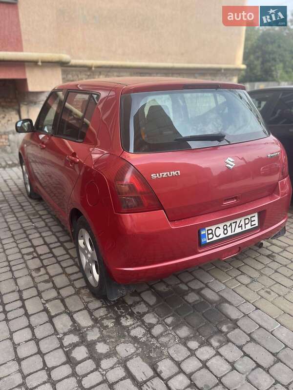 Хетчбек Suzuki Swift 2008 в Львові