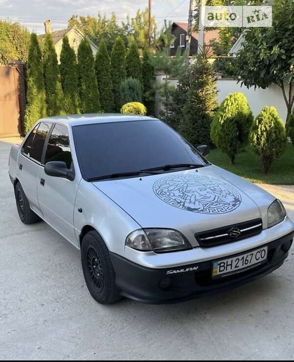 Седан Suzuki Swift 2003 в Одессе