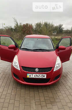 Хэтчбек Suzuki Swift 2012 в Ивано-Франковске