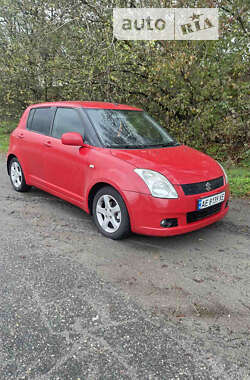 Хэтчбек Suzuki Swift 2007 в Днепре