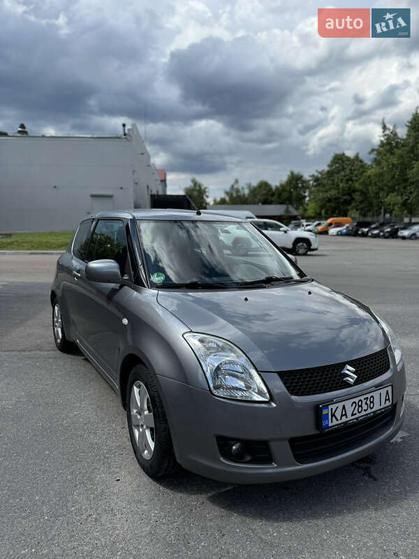Хэтчбек Suzuki Swift 2010 в Броварах фото 4 Хэтчбек Suzuki Swift 2010 в Броварах
