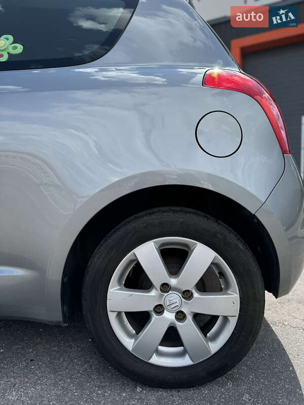Хэтчбек Suzuki Swift 2010 в Броварах фото 30 Хэтчбек Suzuki Swift 2010 в Броварах