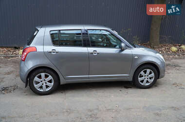 Хэтчбек Suzuki Swift 2008 в 