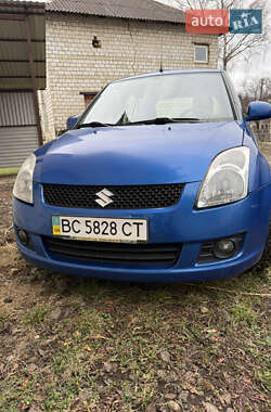 Хэтчбек Suzuki Swift 2008 в Славском