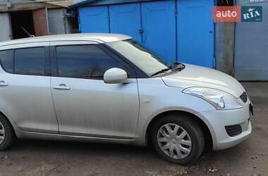 Хэтчбек Suzuki Swift 2011 в Киеве