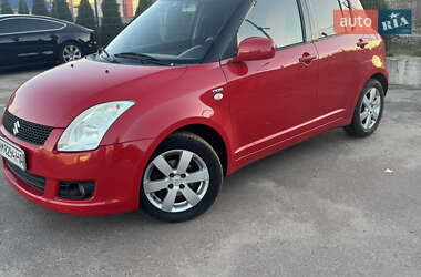 Хэтчбек Suzuki Swift 2010 в Коростышеве