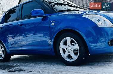 Хетчбек Suzuki Swift 2006 в Києві