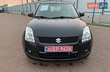 Хэтчбек Suzuki Swift 2010 в 