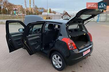 Хэтчбек Suzuki Swift 2010 в 