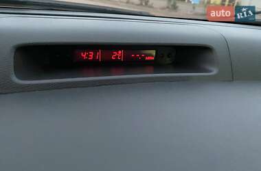 Хэтчбек Suzuki Swift 2010 в 