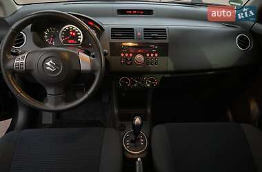 Хэтчбек Suzuki Swift 2010 в 