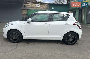 Хетчбек Suzuki Swift 2011 в 