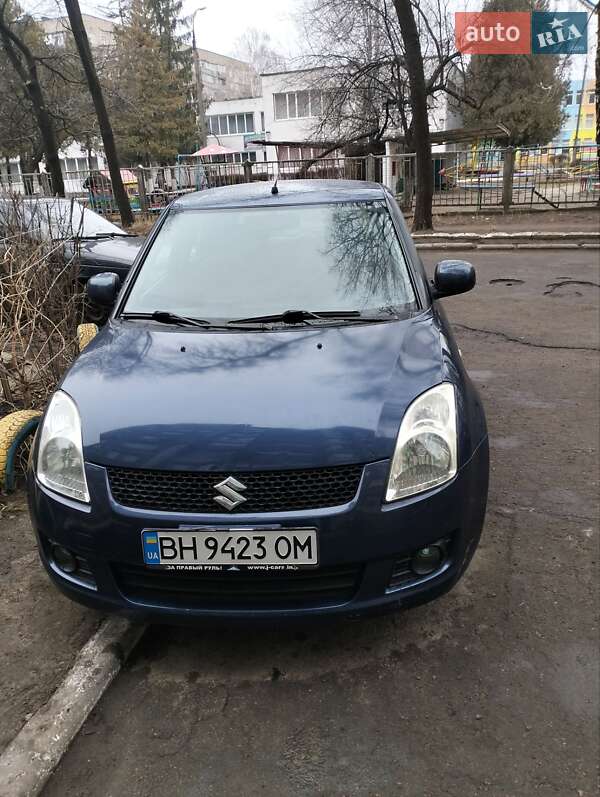 Хэтчбек Suzuki Swift 2008 в 