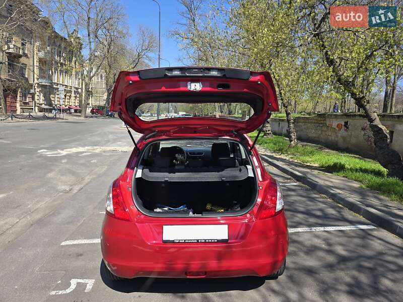 Хетчбек Suzuki Swift 2012 в Одесі