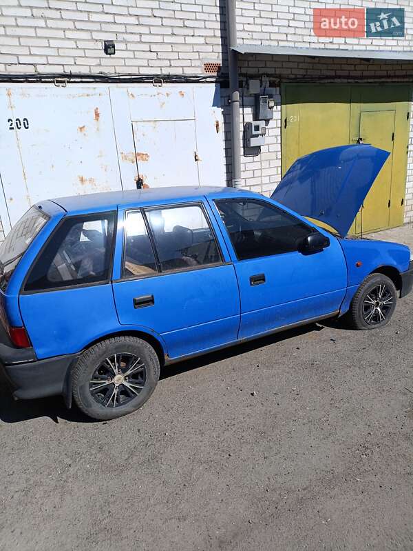 Хетчбек Suzuki Swift 1995 в Києві