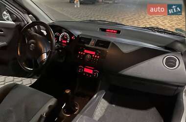 Хэтчбек Suzuki Swift 2009 в 